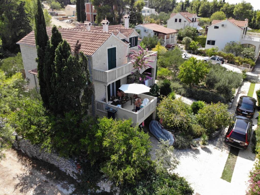 Oasis Apartments Sutivan Pokoj fotografie